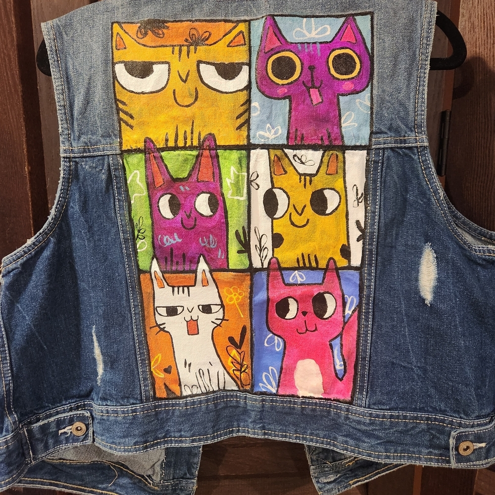 Amethyst Jeans Multicolor Cat Art Denim Vest - Picture 4 of 4